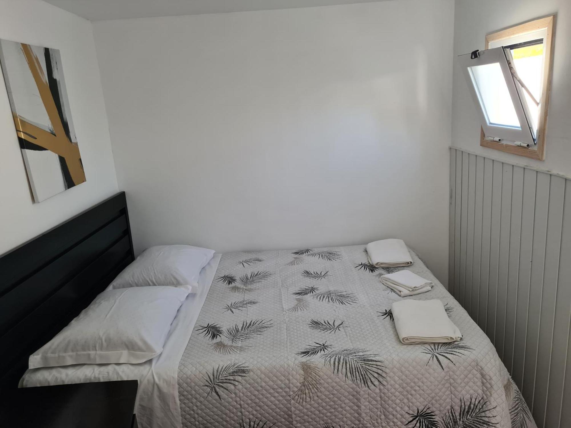 بيت شباب Casa Vale Ecotainer Lisboa المظهر الخارجي الصورة