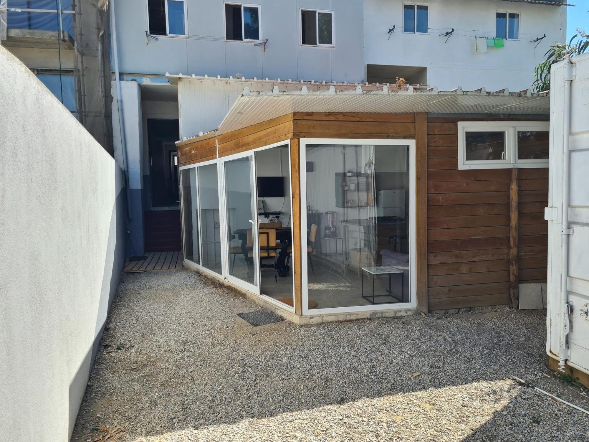 بيت شباب Casa Vale Ecotainer Lisboa المظهر الخارجي الصورة